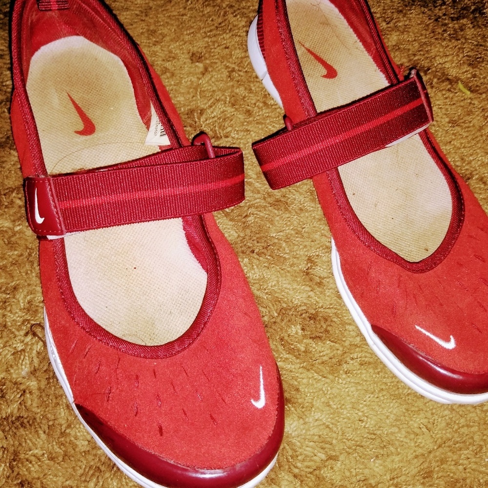 Nike shoes